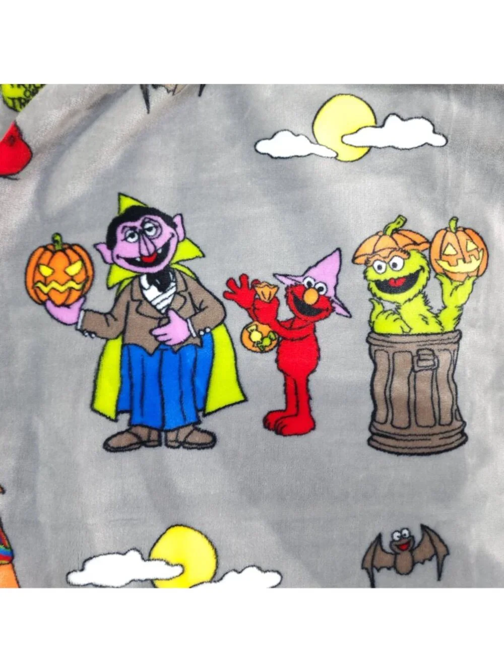 Sesame Street Halloween Decorative Throw Blanket 60